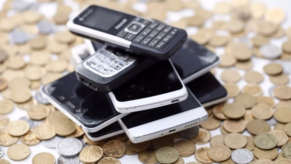 二手废旧手机上门回收,有人专门到农村回收旧手机