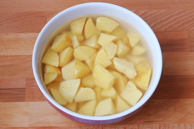 土豆如果不会切怎么更好吃,土豆怎么切丝做着好吃