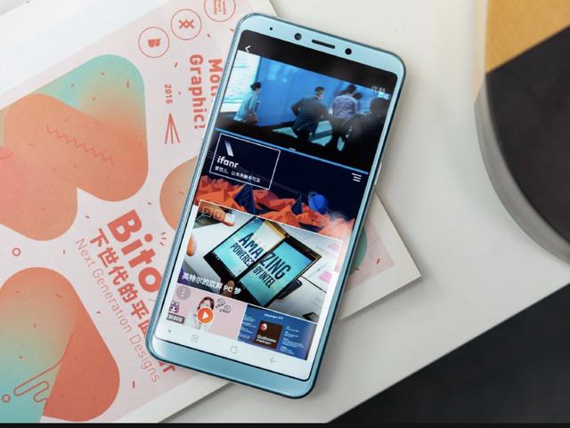 三星最值百元机，6GB+玻璃机身仅899，性价比更胜小米