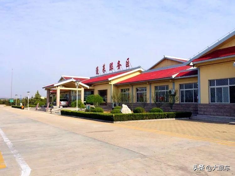 国内“最美高速服务区”大比拼，你去过哪个？