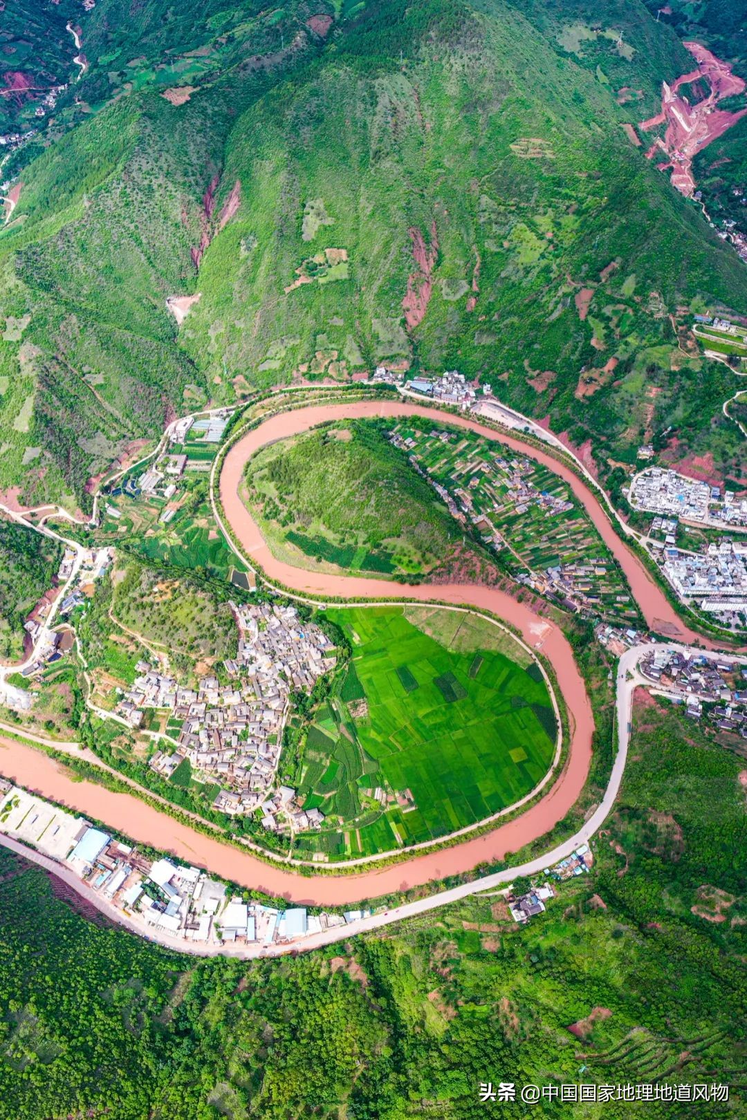 云南有个地方比大理丽江更出名,昆明风景为什么没有大理和丽江好