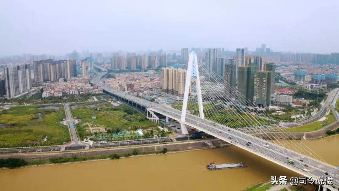 十年前，佛山买房赚到钱那票人，卷土重来了