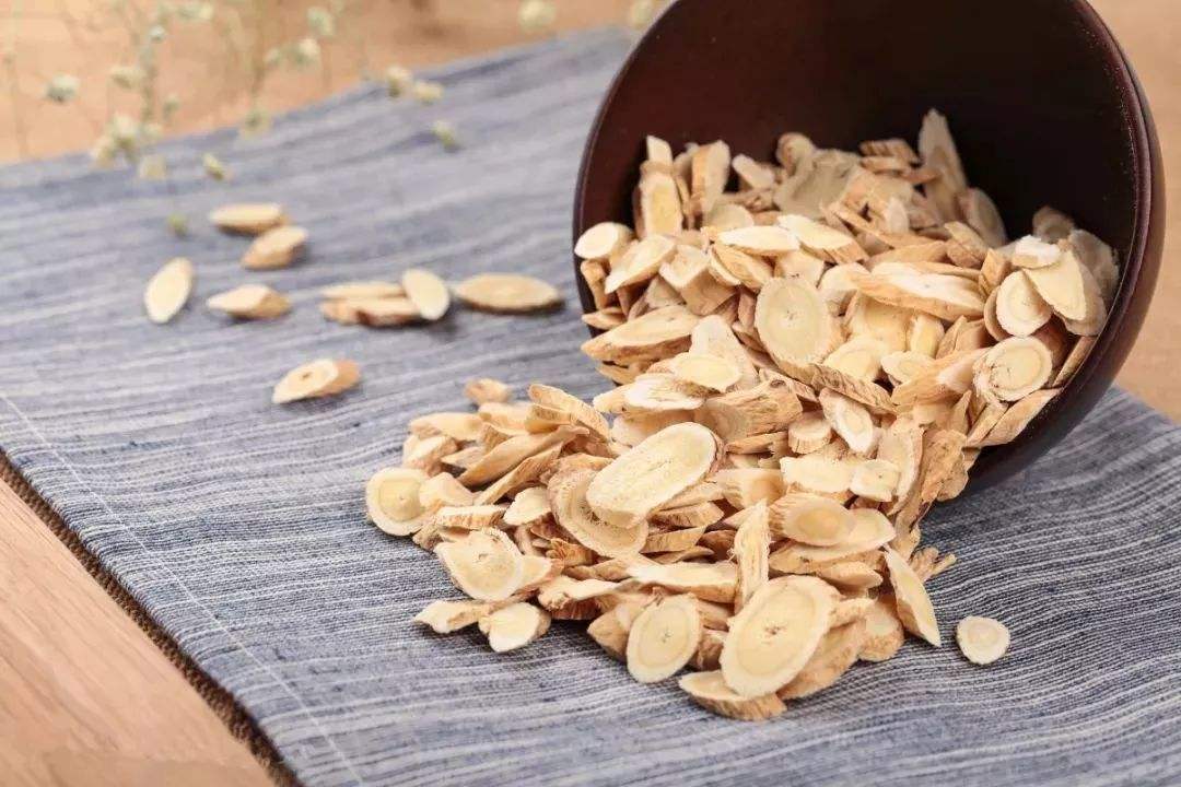 老中医黄芪和人参的功效,400味中药功效表黄芪