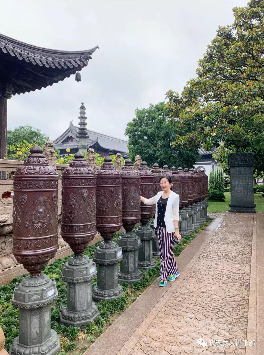 去威尼斯小镇,威尼斯小镇坐几号地铁到达