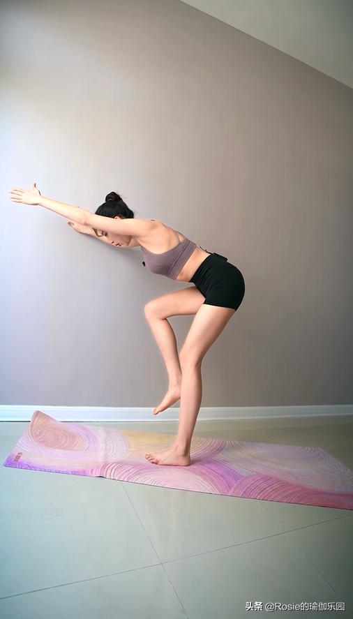 杨幂漫画腿细长怎么办,杨幂漫画腿挑战