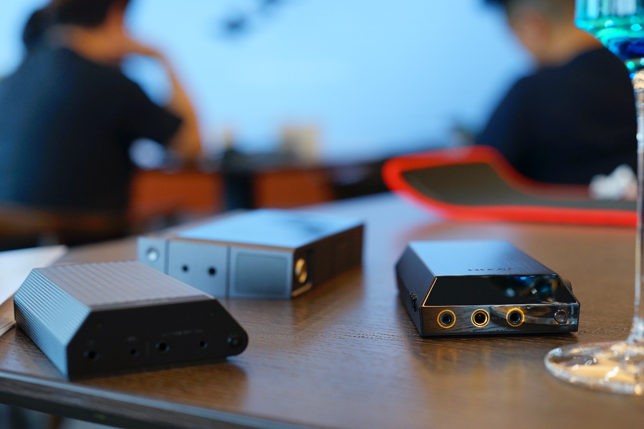 艾利和kanncube测评,艾利和kannalpha推大耳机