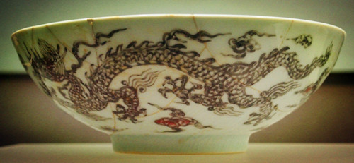 大明嘉靖红釉瓷器,十窑九不成