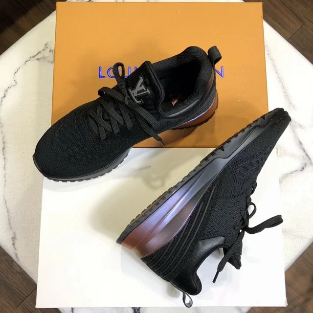 范冰冰红靴直播,范冰冰健身跑鞋