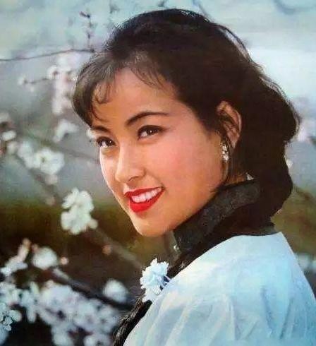 刘晓庆陈佩斯多年重聚,刘晓庆谈出狱后视频