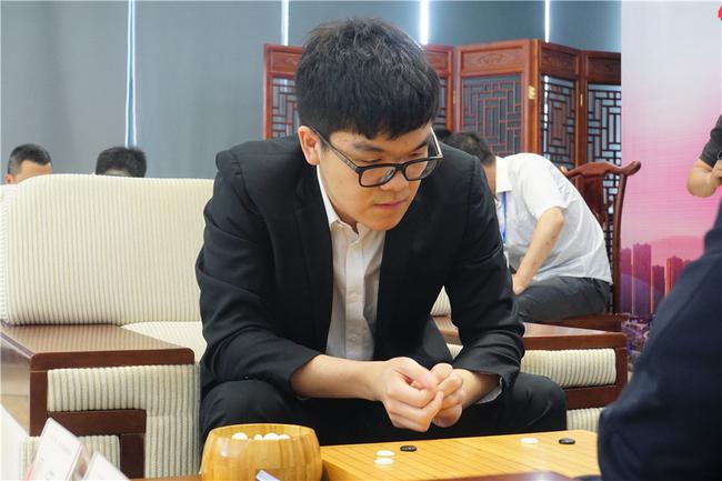 弈周棋讯等级分析,范廷钰vs姜东润棋谱