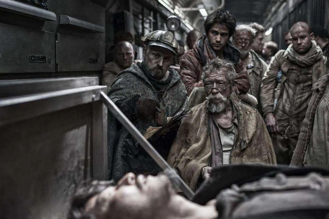 细思极恐网红短视频,抖音网红拍的细思极恐视频