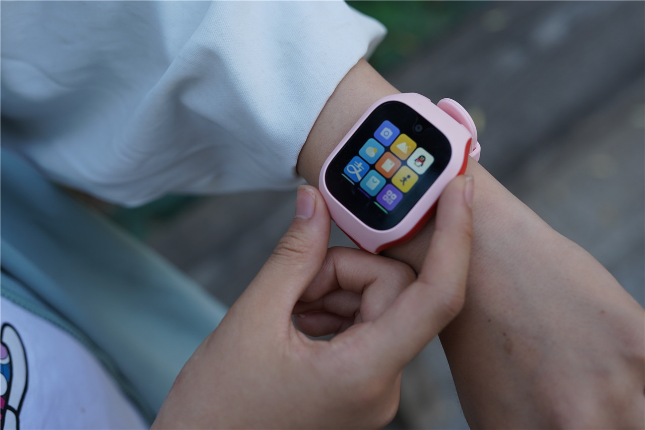 米兔5c儿童电话手表功能教程,米兔儿童电话手表5c语音功能