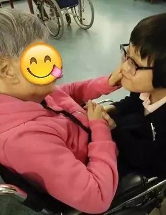 50条留言背后的伤感！“忆路同行”帮你疗伤