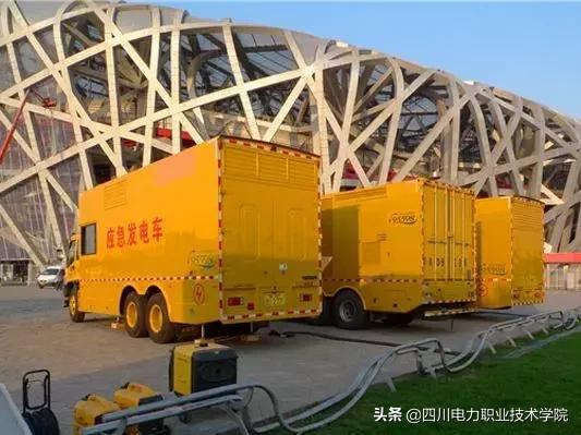 电力什么专业要爬电线杆子,专科电力专业是不是爬电杆