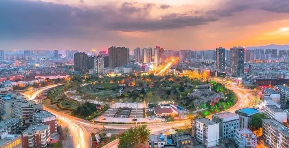 北戴河和秦皇岛哪个名气大,秦皇岛的名气有多大