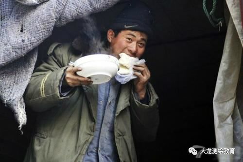 测绘服务行业收入怎么确认,测量员月薪过万要做多久