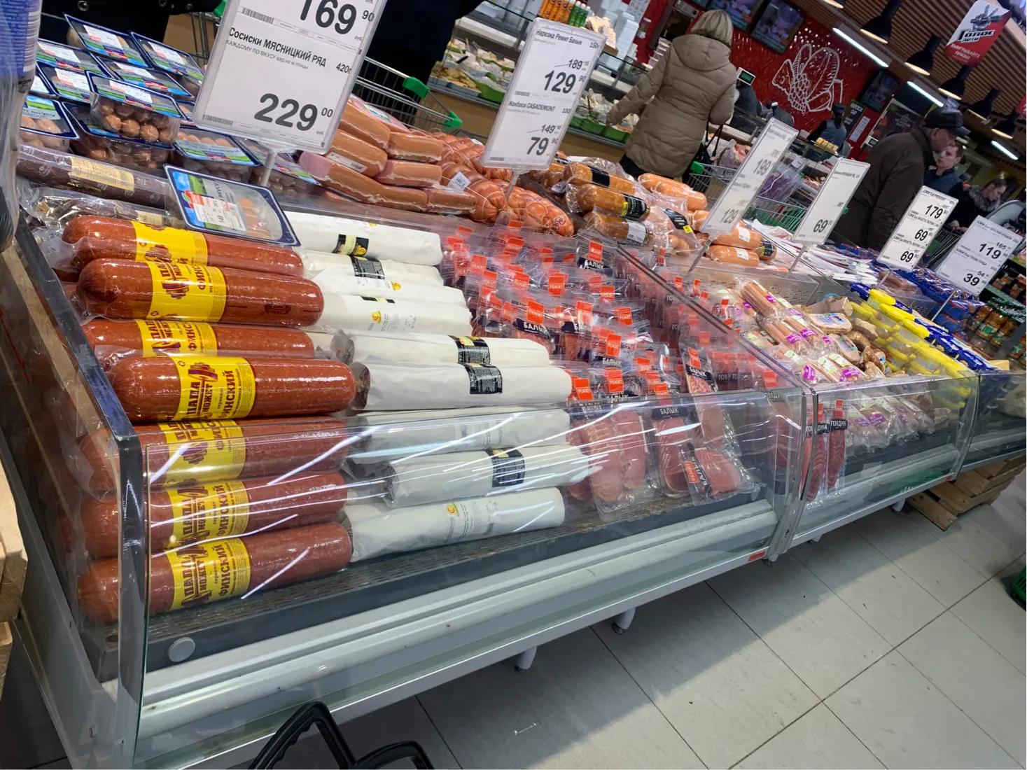 俄罗斯莫斯科纪念品必购物清单,俄罗斯除了食品还有什么好物推荐