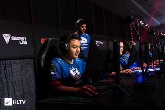 瀹堟湜鍏堥攱2姣旇禌闊╁浗璧涘尯,瀹堟湜鍏堥攱2瀹樺pve