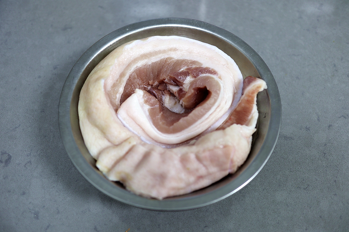 此菜被誉为夏天最养人的菜,这菜被称为湘菜一绝