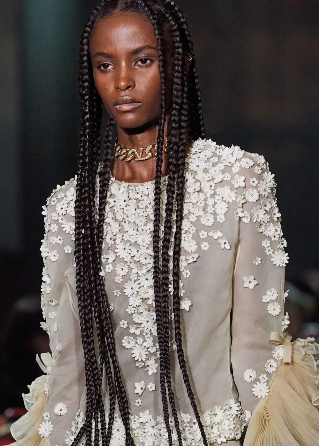 上海百场大秀时装周,百场大秀上海时装周