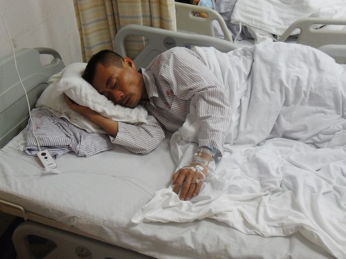 为什么说半夜饿醒是糖尿病到来的信号？身体有这4个症状，请须知