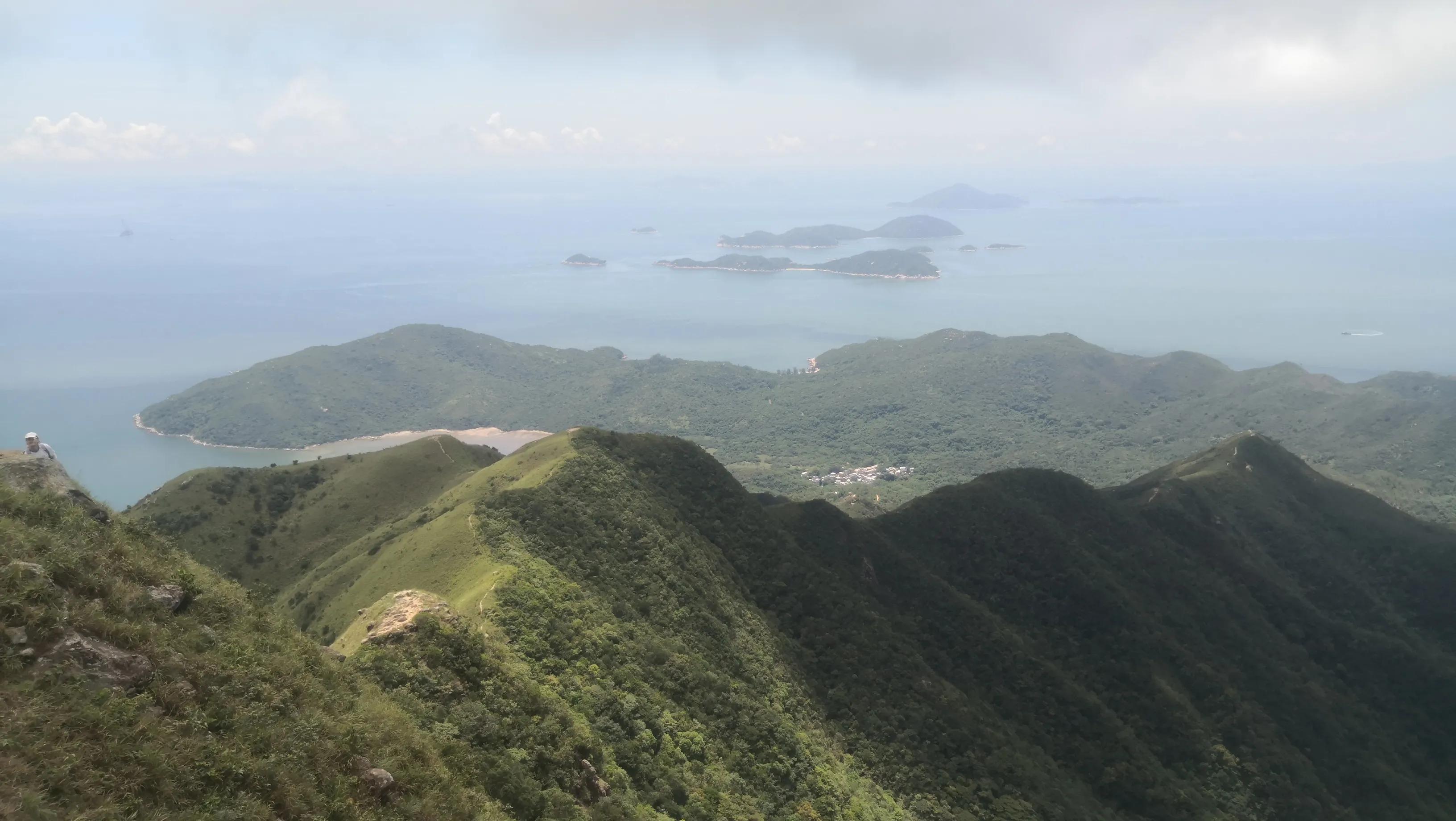 香港凤凰山狗牙岭难度大不大,香港凤凰山最难爬的山