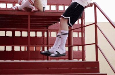 月销95000+的香蕉船拖鞋，居然30块都不要？上脚1s弹走1天疲劳