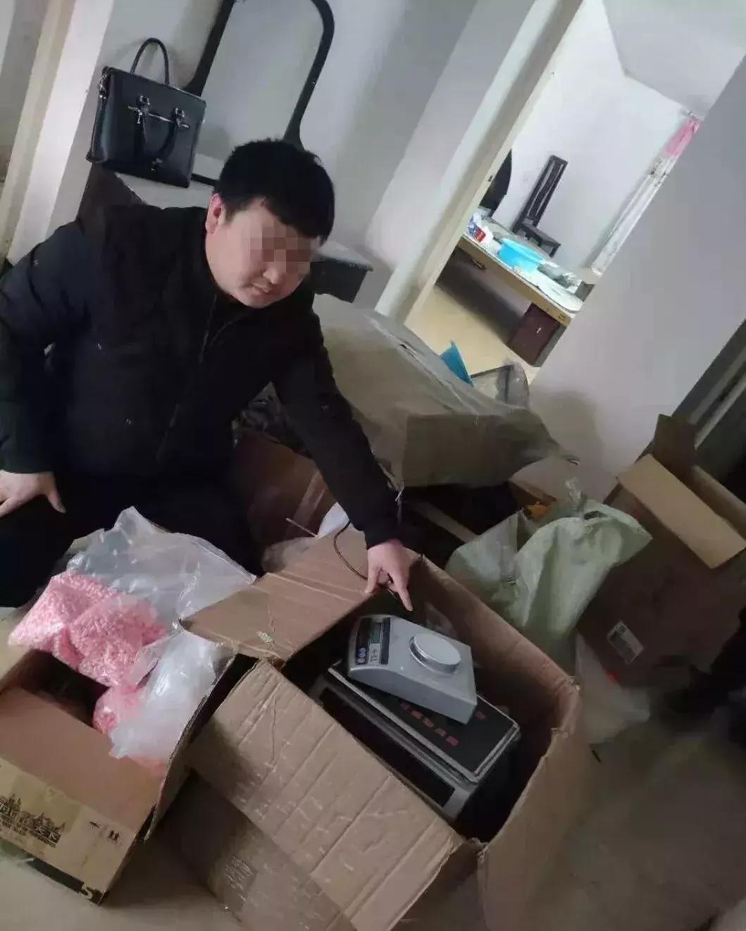 成本只有两毛却敢卖上百元,成本几毛卖到500元