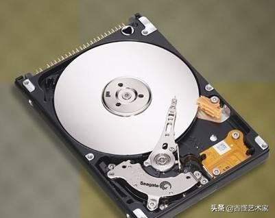 电脑硬盘老是咯噔咯噔响是要坏吗,电脑机械硬盘坏了会出现什么情况