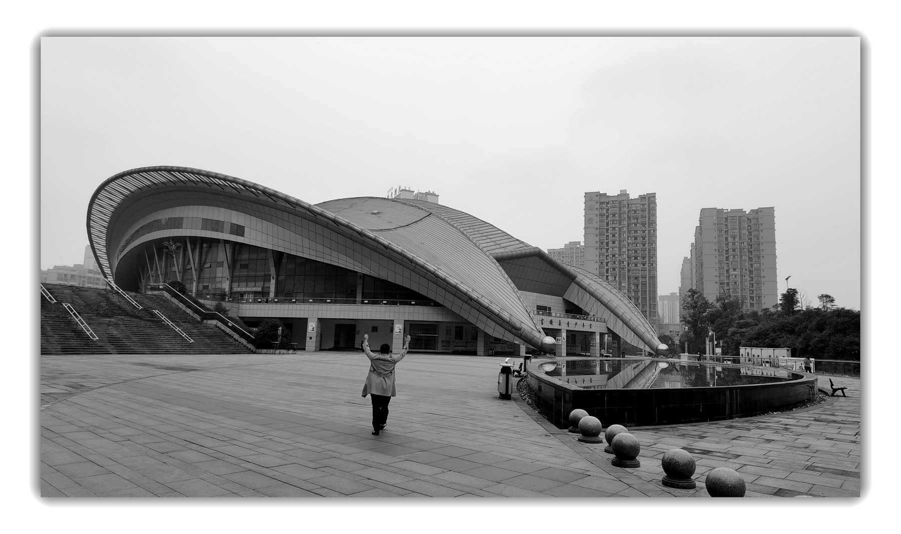 富顺文体中心地址,富顺县文体广场