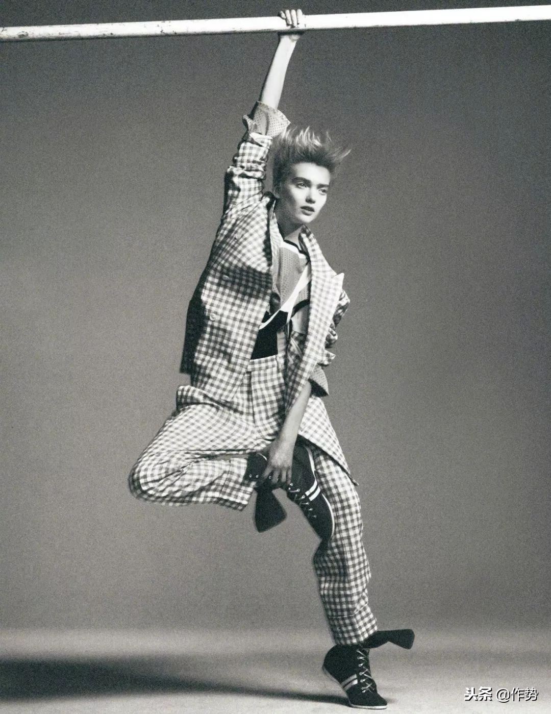 现在迪奥是喜欢赵丽颖还是杨颖,迪奥女孩