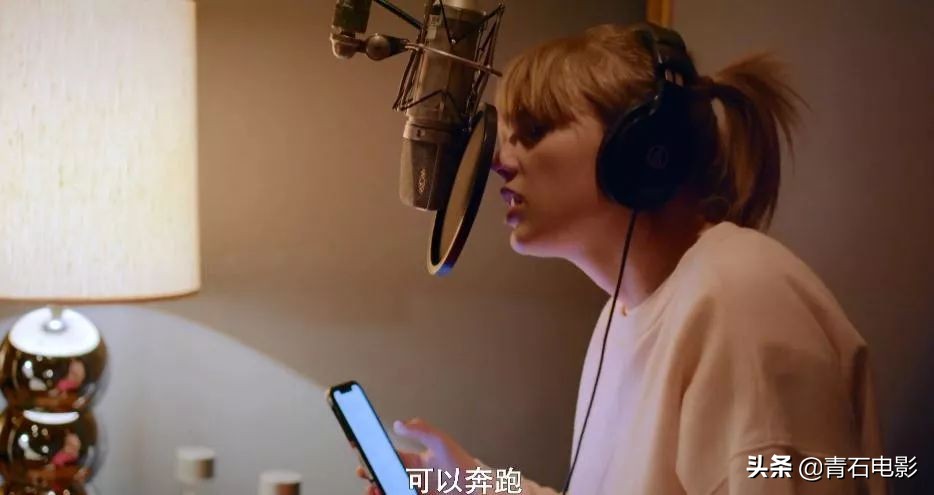 泰勒斯威夫特成为了世界顶尖艺人,泰勒斯威夫特都和哪些明星有过节