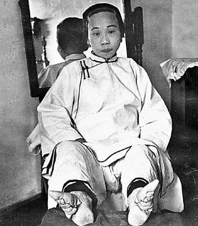 乡民要求处死“双枪老太婆”，毛主席亲自特批：一定要善待其家属