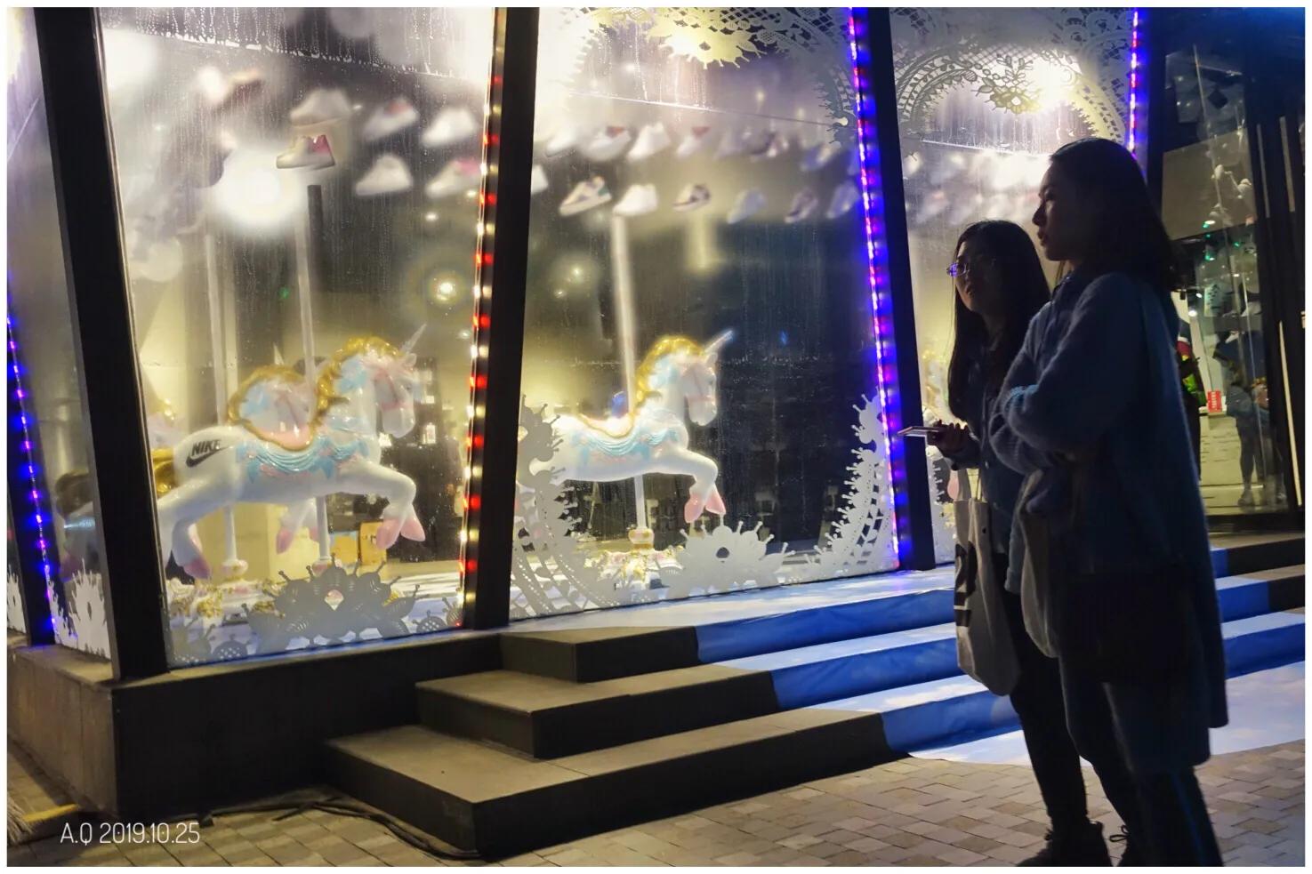 夜色来临杜牧的诗,夜色来临灯光闪烁