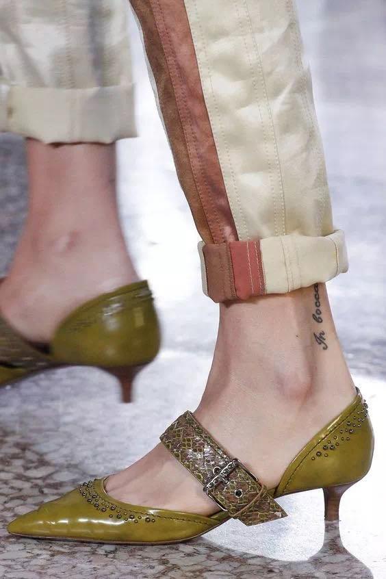 百搭早春新款单鞋穿出时尚高级感,这4双鞋百搭又时尚又显腿长