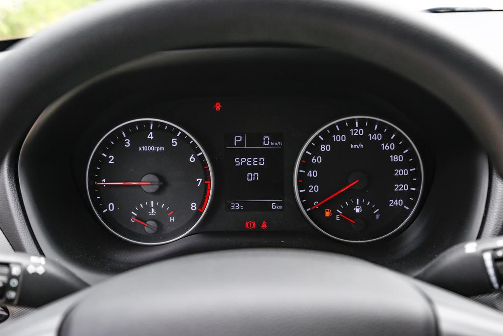 配置高又便宜油耗低的车,现代悦动怎么样值不值得买