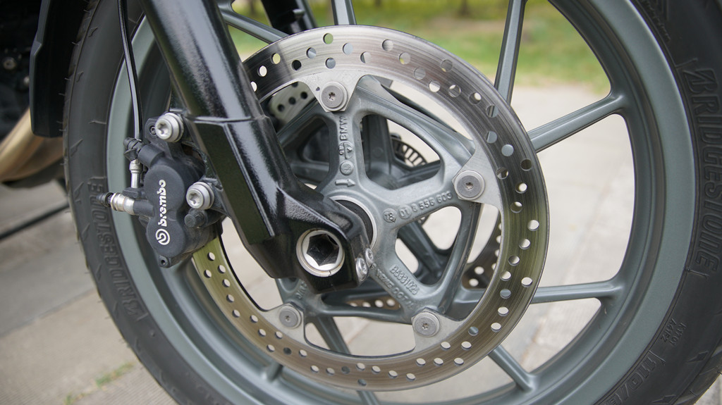 宝马f750gs欧版动力路试,2020款bmwf750gs