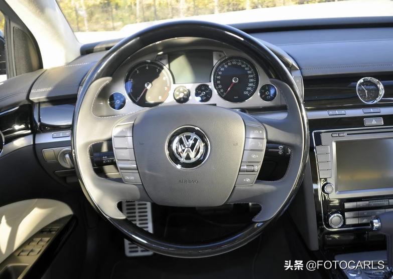 二手辉腾4.2l柏秋纳弗洛版出售,大众辉腾柏秋纳弗洛限量版