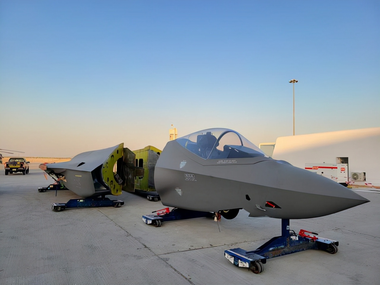 迪拜航展中国战机销售感言,迪拜航展订单看世界经济