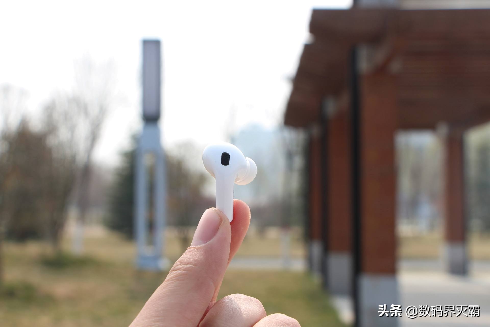 lollipodspro瀵规瘮airpods,300鍧梐irpodspro