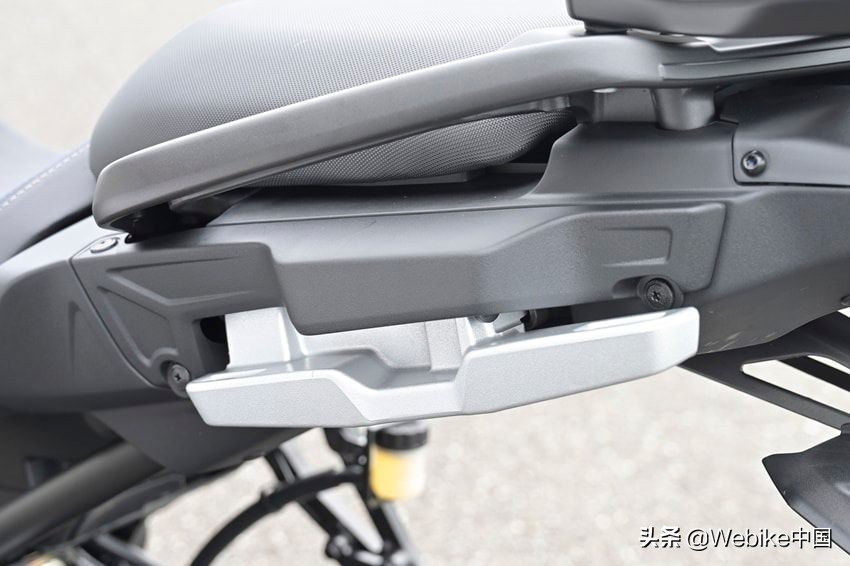 雅马哈摩托车tracer9gt试驾,雅马哈摩托车tracer9