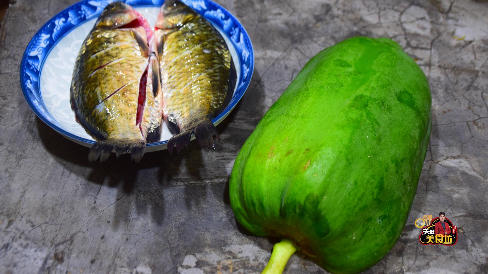 鲫鱼木瓜汤木瓜要生的还是熟的,广式鲫鱼汤的正确做法