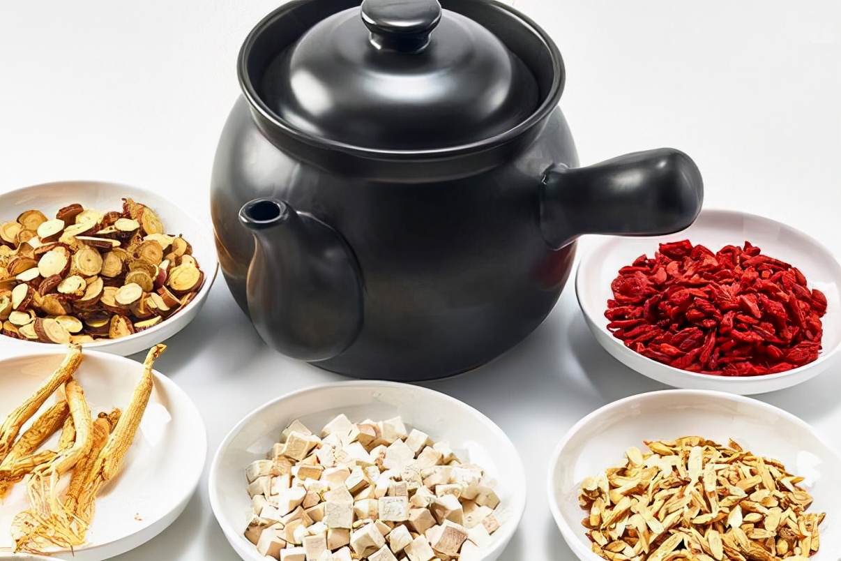 气血不足吃药又上火,气血不足吃阿胶又上火怎么办