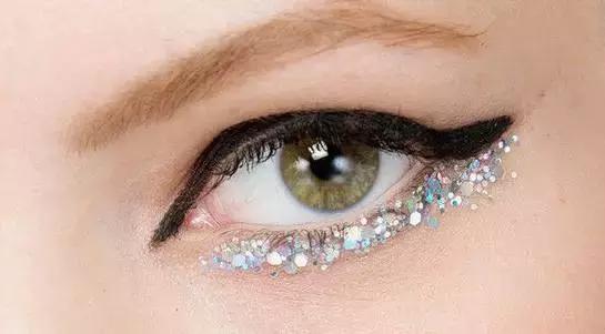 美妆新手教程眼妆怎么画,儿童妆舞台妆上亮片教程