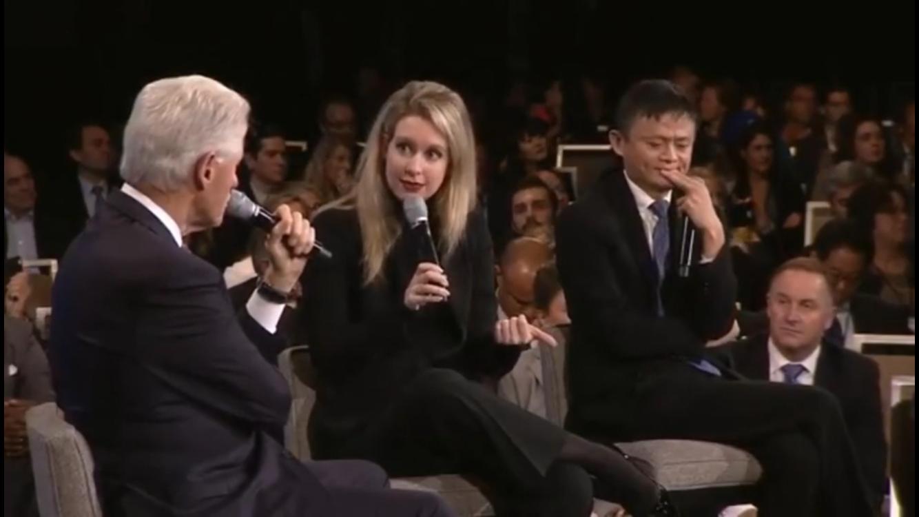 曾被誉为“女乔布斯”的伊丽莎白·霍尔姆斯，再被指控拖欠律师费