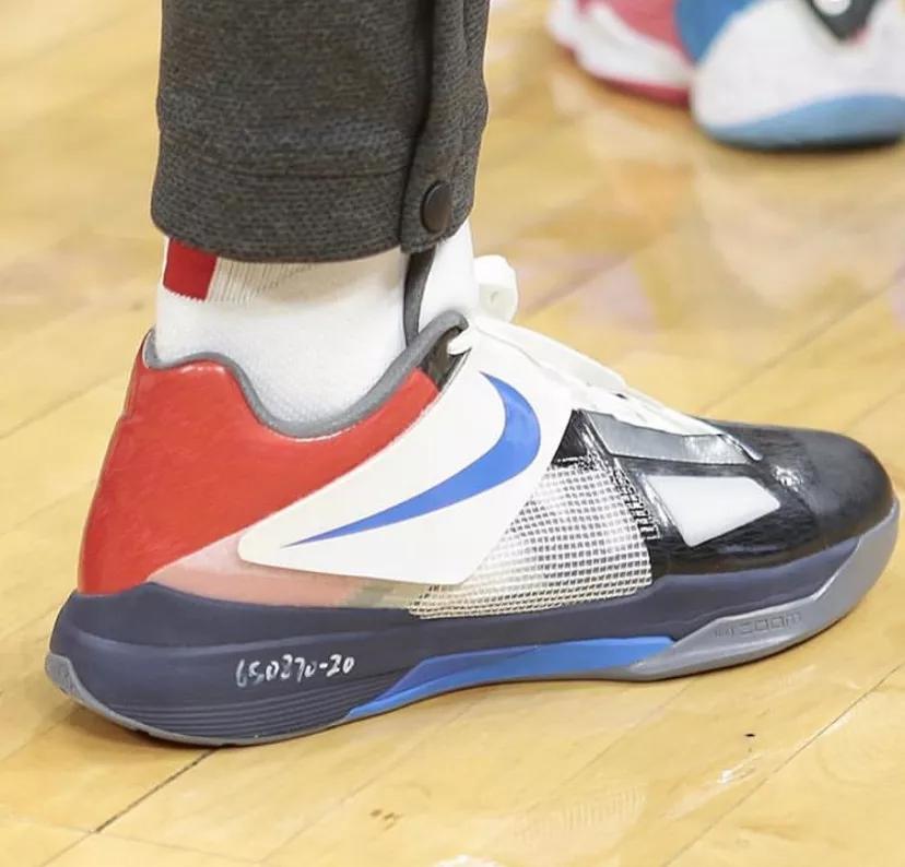 盘点nba球星上脚球鞋杜兰特篇,nba球员上脚的球鞋欧文