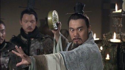 和氏璧长什么样又是怎么做的,和氏璧是怎样的形状