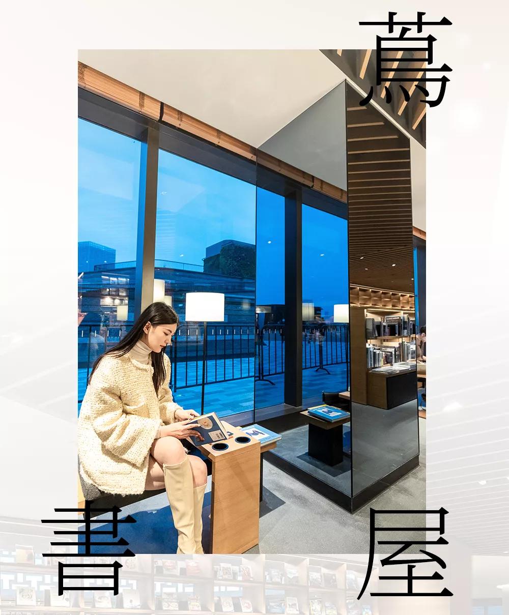 christiandiorcouture前滩太古里店,dior圣诞树前滩太古里