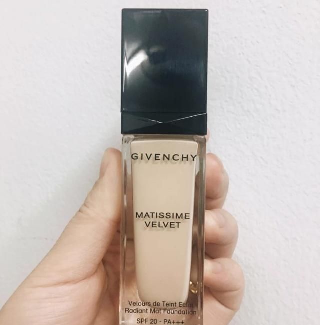 阿玛尼ysl兰蔻哪个粉底液好用,ysl恒久和娇兰金钻粉底液