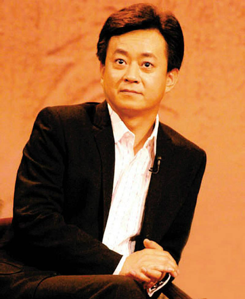 名嘴朱军现在变成什么样,央视一哥朱军现在生活得怎么样了